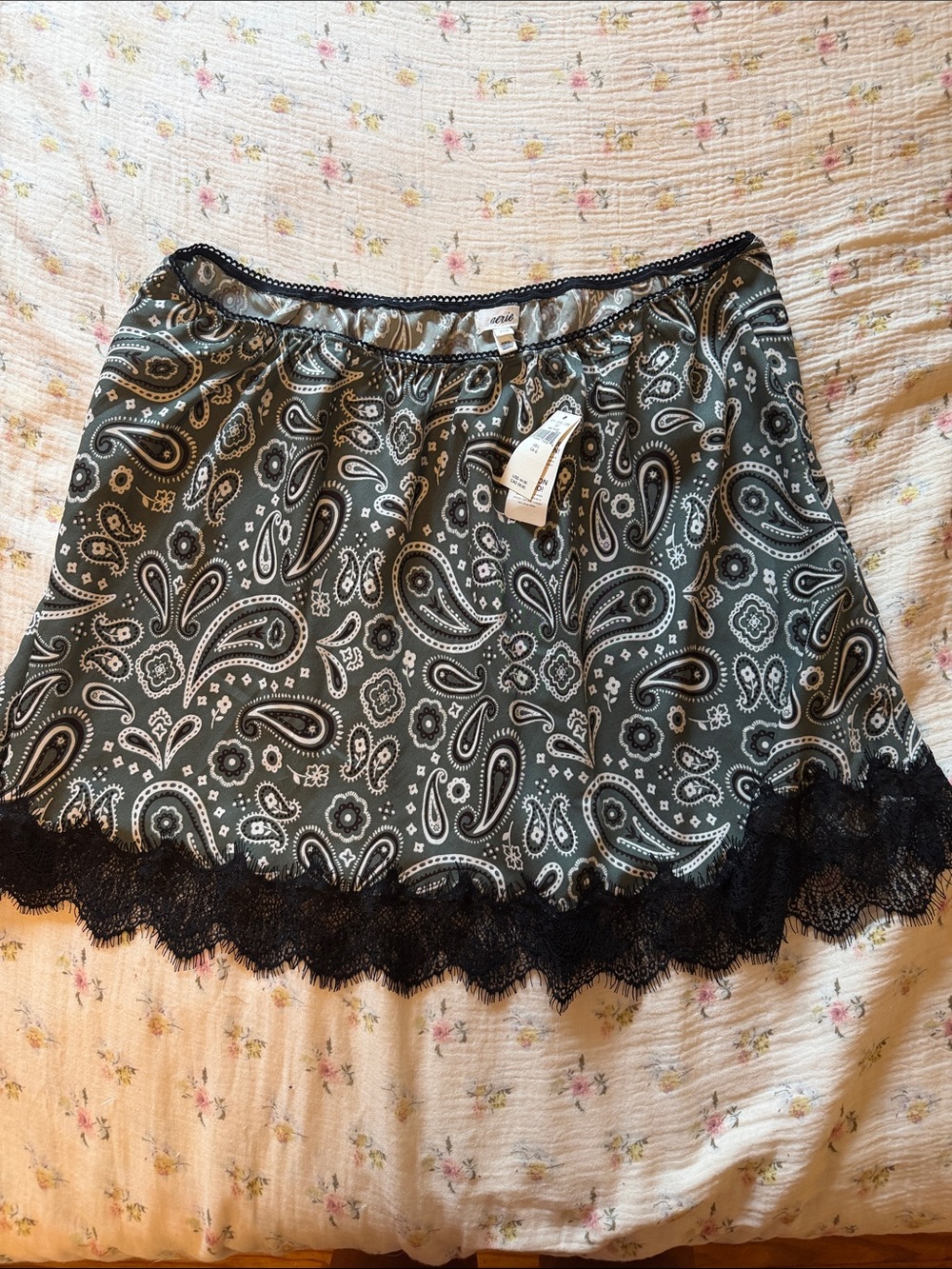 Aerie Black Paisley Lace-Trim Skirt
